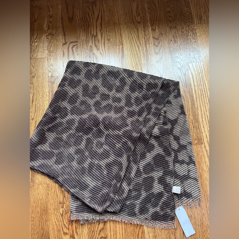 Fox’s Leopard Metallic Scarf/wrap